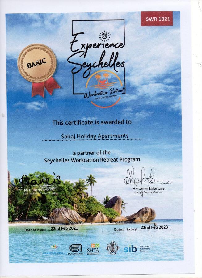 Sahaj Holiday Apartments Baie Sainte Anne Buitenkant foto