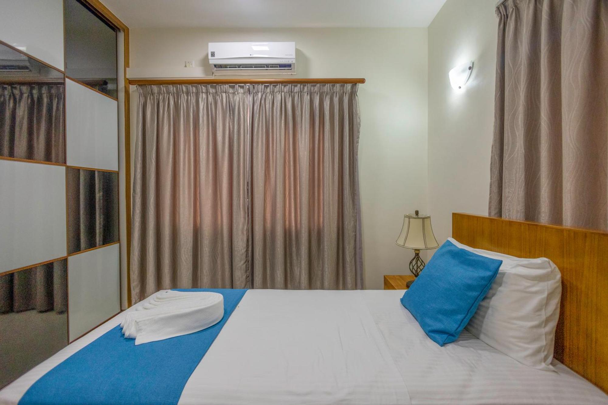 Sahaj Holiday Apartments Baie Sainte Anne Buitenkant foto